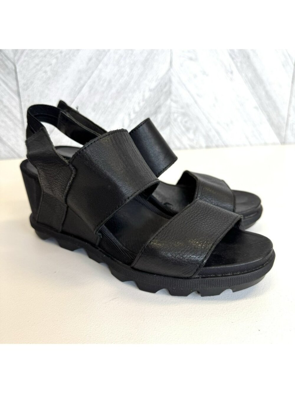 Sorel Joanie II Wedge Sandals Shoes Womens Size 8.5 Black Leather Slingback